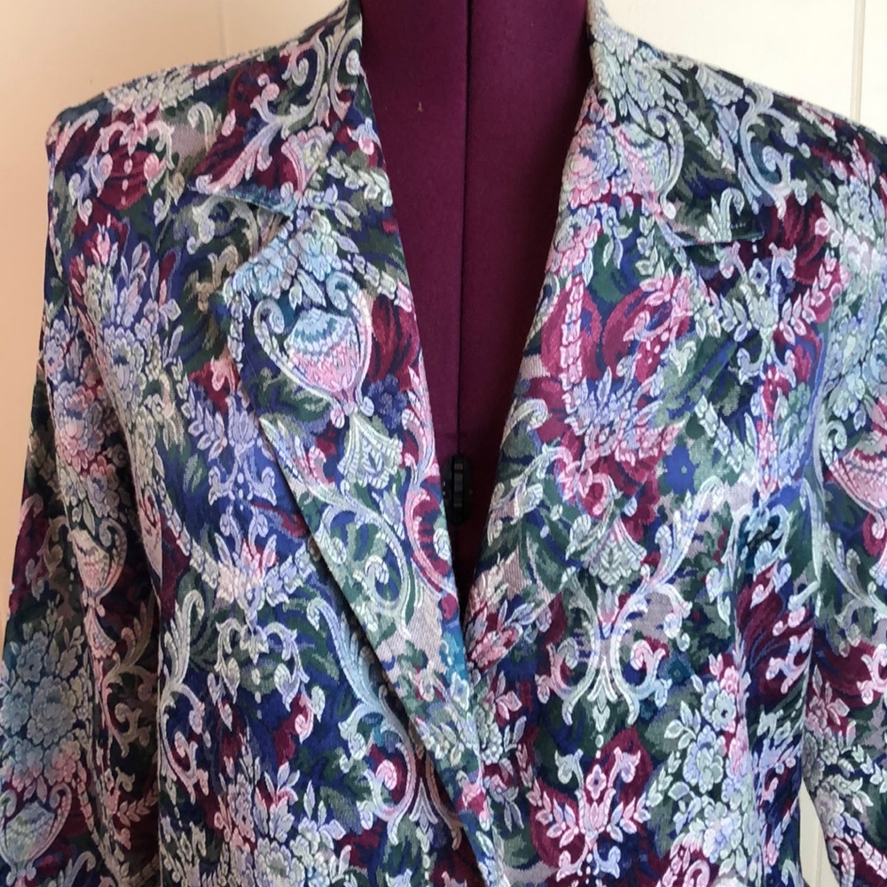Vintage 80s/90s Single Button Brocade Blazer - Picture 2 of 6